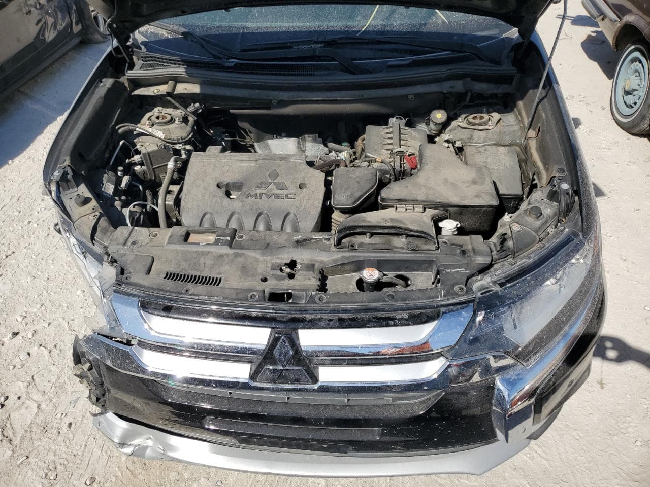 2018 MITSUBISHI OUTLANDER SE