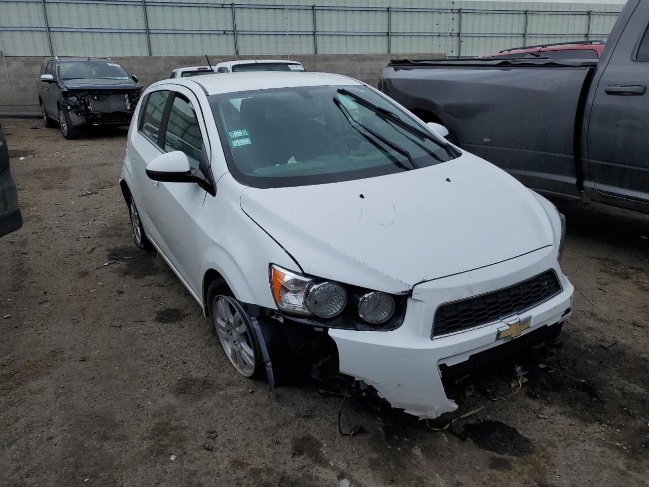 2016 CHEVROLET SONIC LT LT