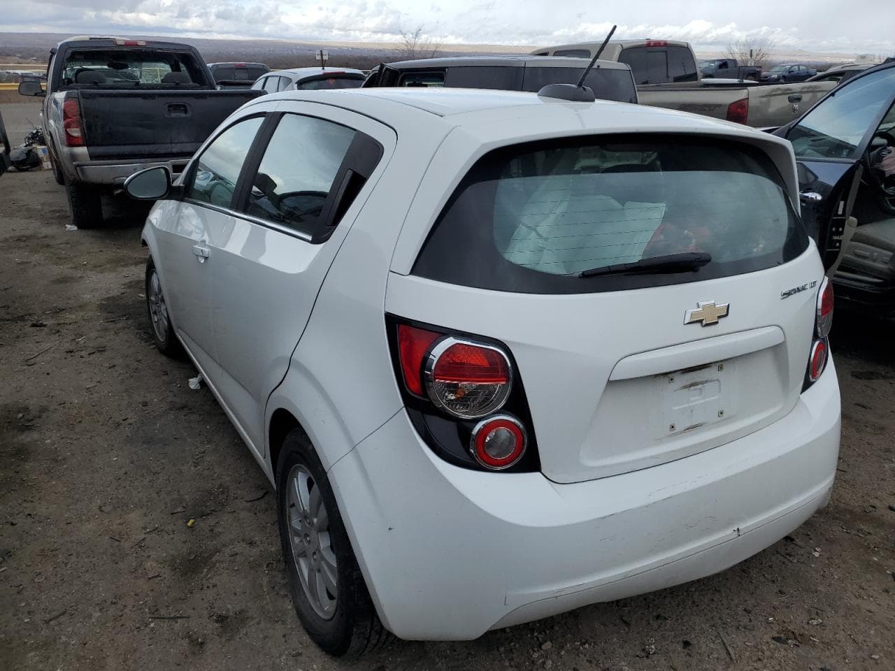2016 CHEVROLET SONIC LT LT