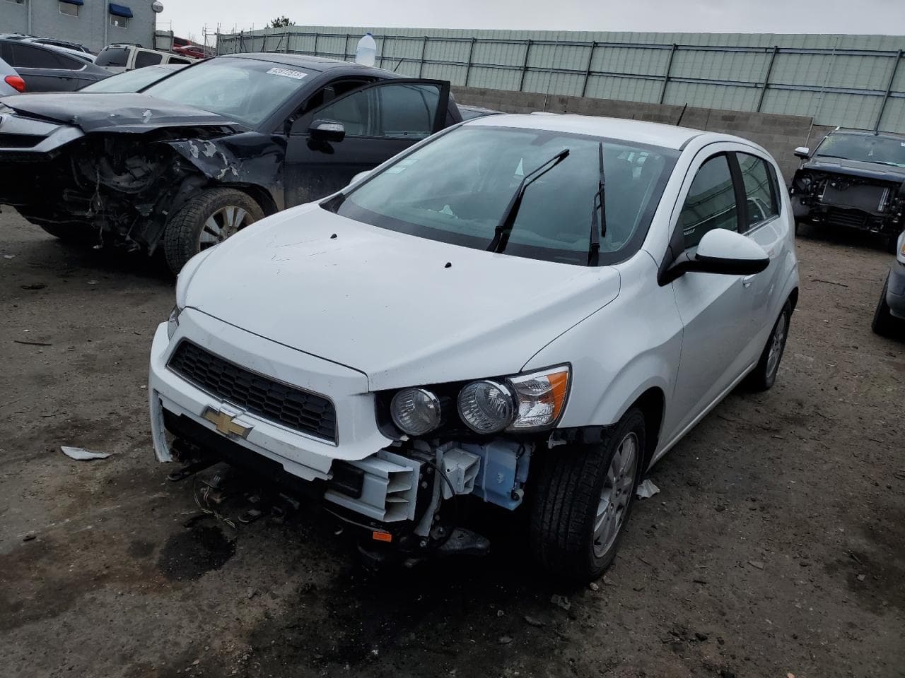 2016 CHEVROLET SONIC LT LT