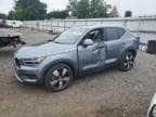 2019 VOLVO XC40 T4 MOMENTUM