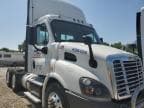 2018 FREIGHTLINER CASCADIA 1