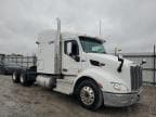 2019 PETERBILT TRACTOR 579
