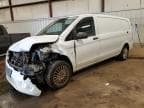 2019 MERCEDES-BENZ METRIS