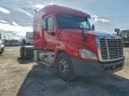 2019 FREIGHTLINER CASCADIA 1