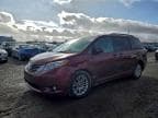 2015 TOYOTA SIENNA XLE XLE