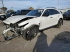 2017 INFINITI QX70