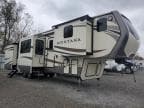 2018 KEYSTONE RV MONTANA HI