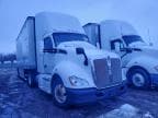 2015 KENWORTH T680 T680