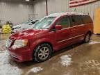 2012 CHRYSLER TOWN & COU