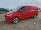 2017 MERCEDES-BENZ METRIS