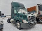 2018 FREIGHTLINER CASCADIA 1