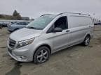 2016 MERCEDES-BENZ METRIS
