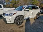 2017 TOYOTA HIGHLANDER HYBRID LIMITED