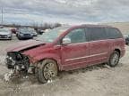 2013 CHRYSLER TOWN & COU