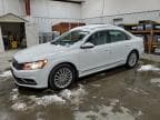 2016 VOLKSWAGEN PASSAT SE SE