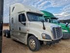 2016 FREIGHTLINER CASCADIA 1