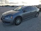2015 VOLKSWAGEN PASSAT S S