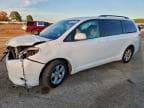 2013 TOYOTA SIENNA LE